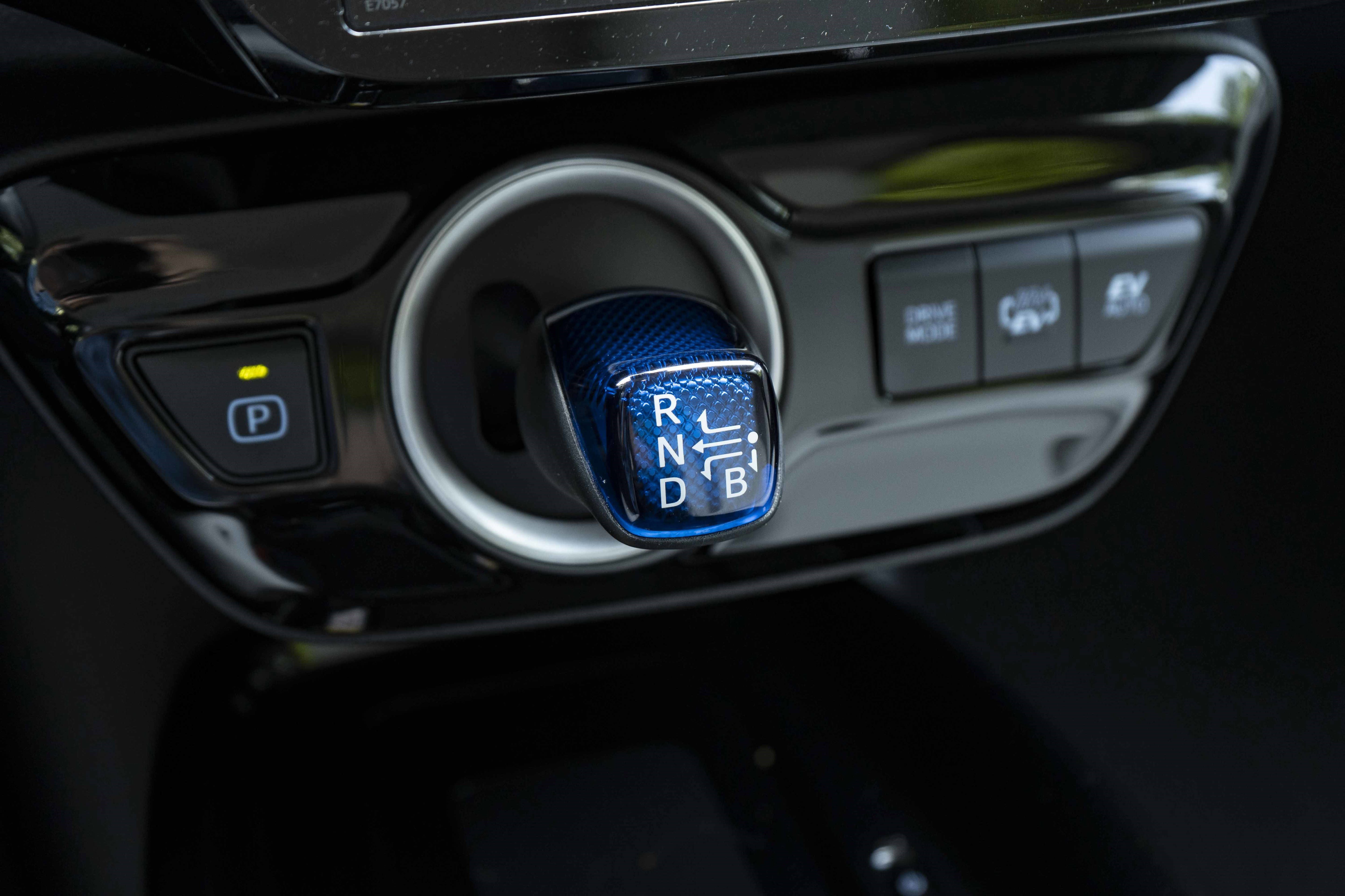 Used 2022 Toyota Prius Prime XLE image 34