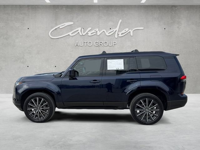 Used 2025 Lexus GX 550 image 13