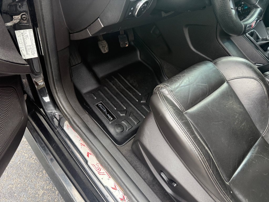 Used 2014 Ford Focus ST w/ Equipment Group 202A FWD image 40
