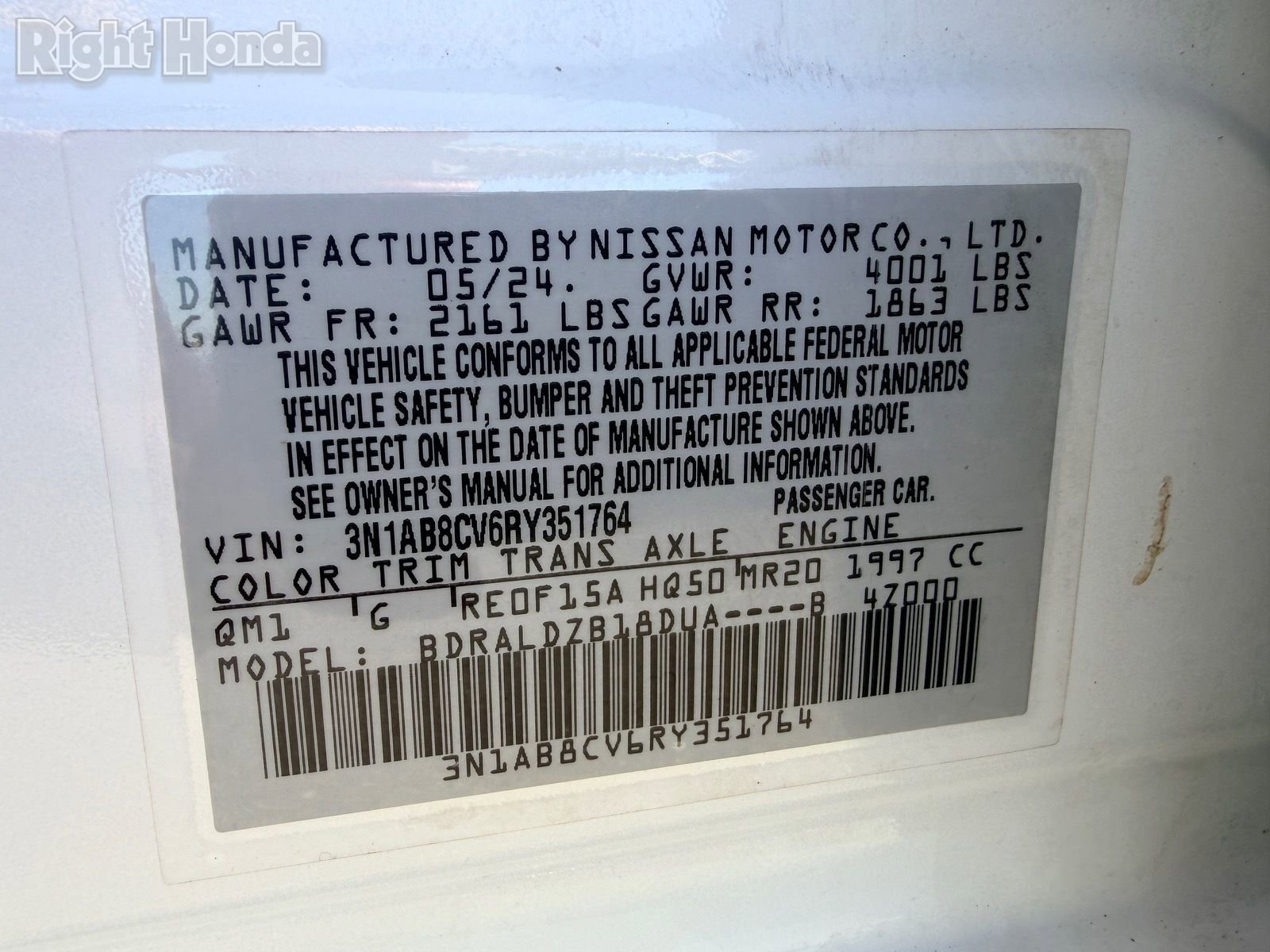 Used 2024 Nissan Sentra SV FWD image 29