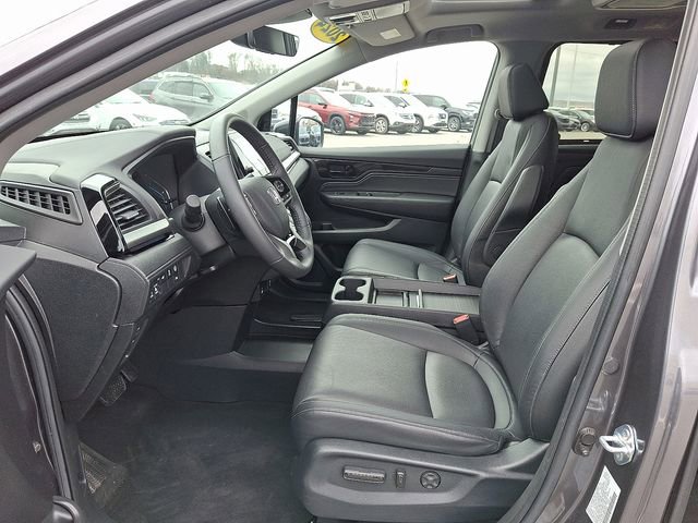 Certified 2024 Honda Odyssey Touring image 9
