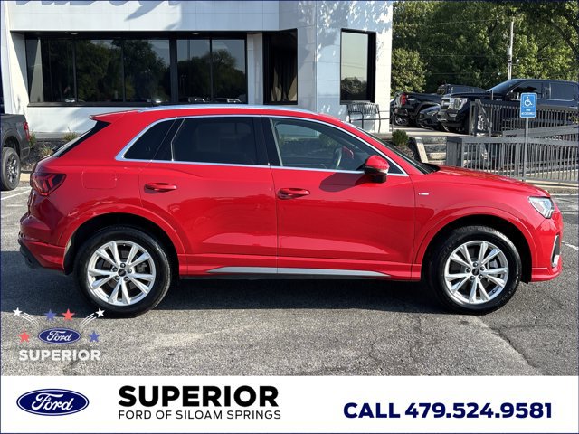 Used 2025 Audi Q3 2.0T Premium AWD/4WD image 2