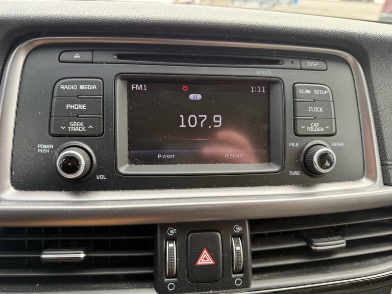 Used 2016 Kia Optima LX image 11