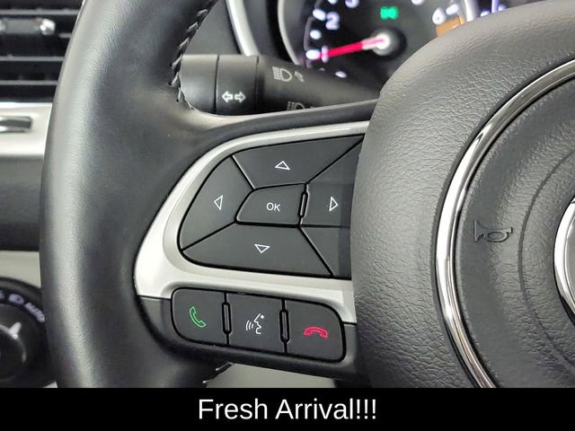 Used 2020 Jeep Compass Latitude w/ Cold Weather Group AWD/4WD image 25