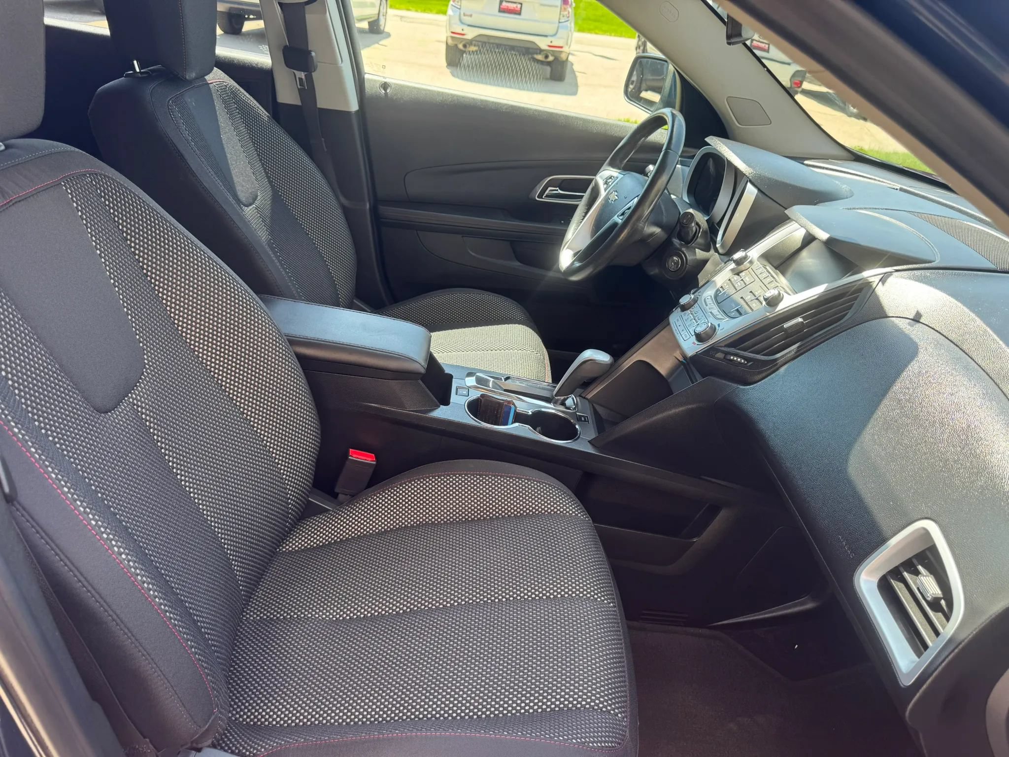 Used 2015 Chevrolet Equinox LT w/ Driver Convenience Package FWD image 15