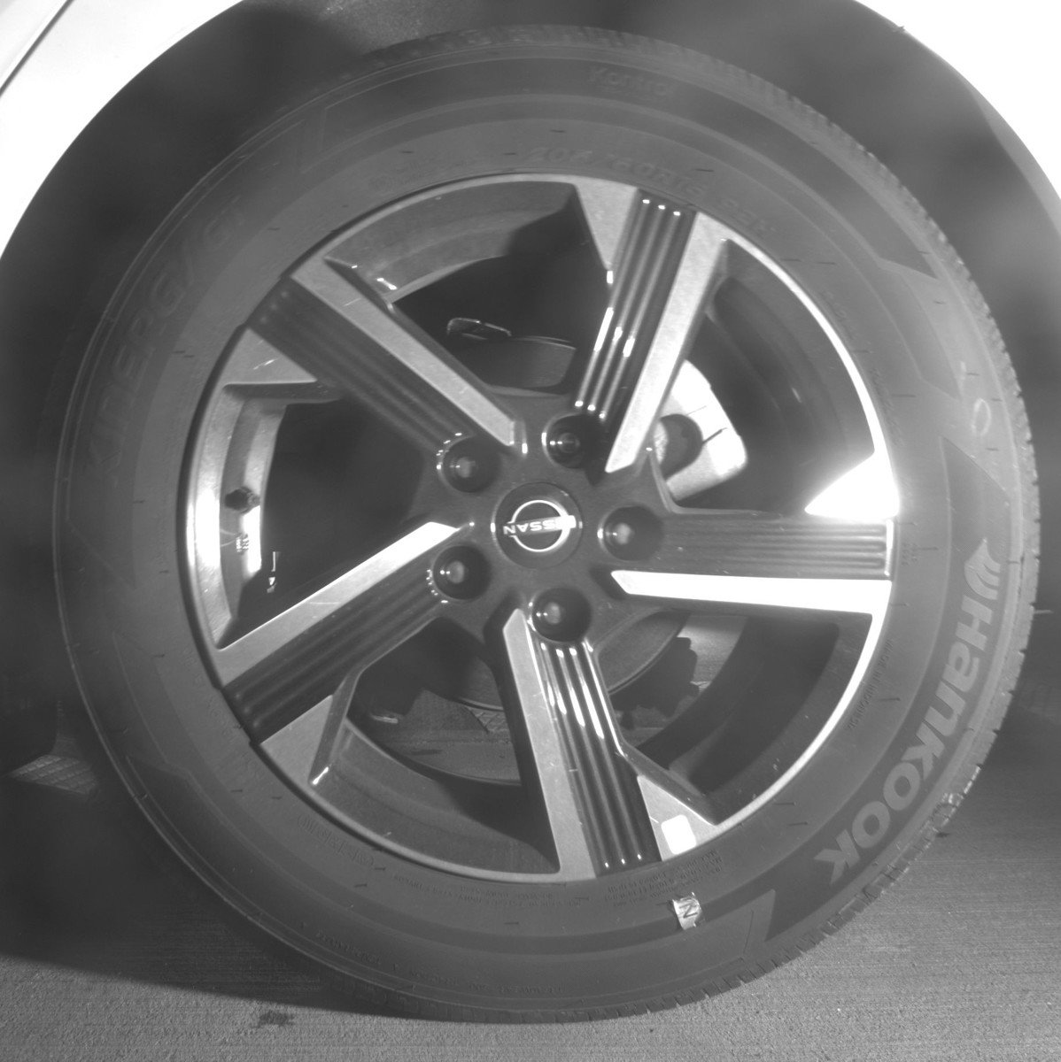 Used 2025 Nissan Sentra SV image 14