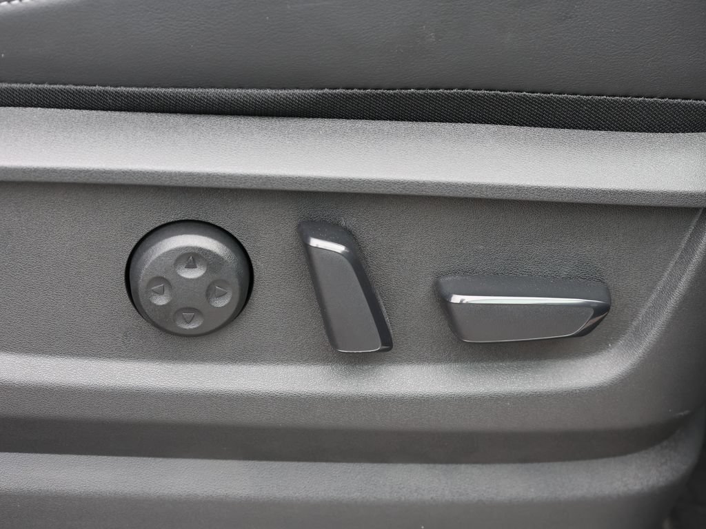 Certified 2025 INFINITI QX80 Luxe RWD image 27