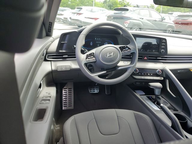 New 2026 Hyundai Elantra Sport FWD image 10