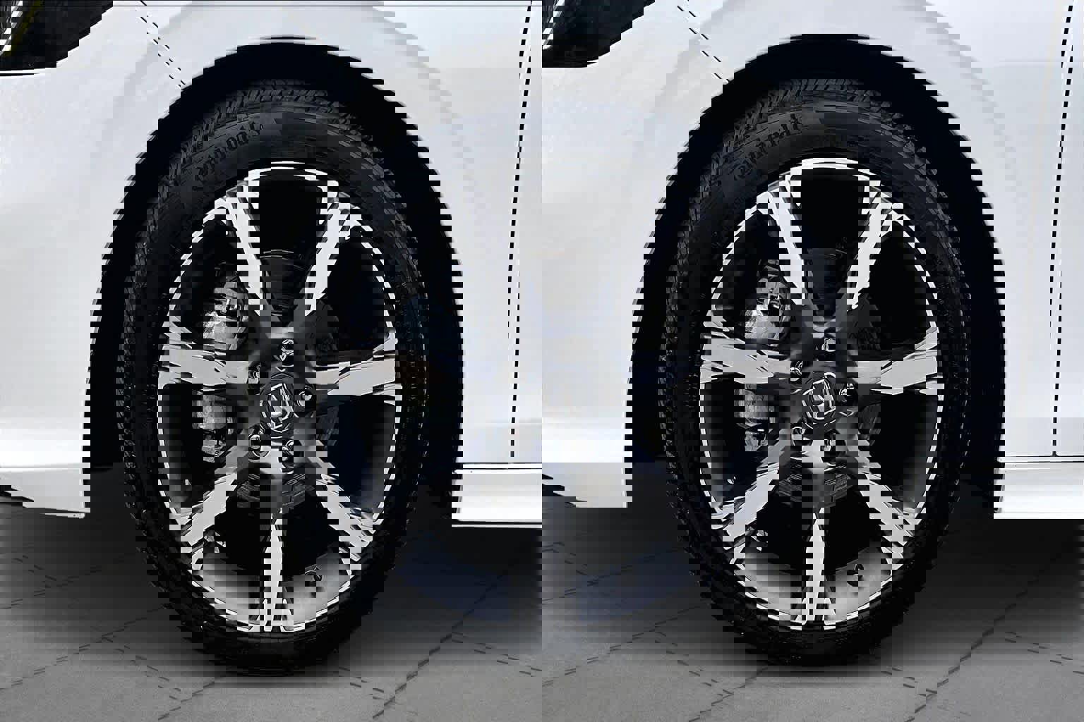 Used 2025 Honda Civic Sport Touring image 11