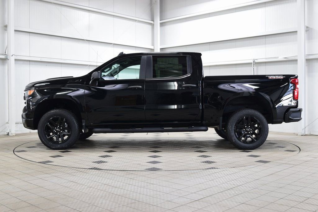 New 2026 Chevrolet Silverado 1500 Custom Trail Boss w/ Turbomax Blackout Package image 4