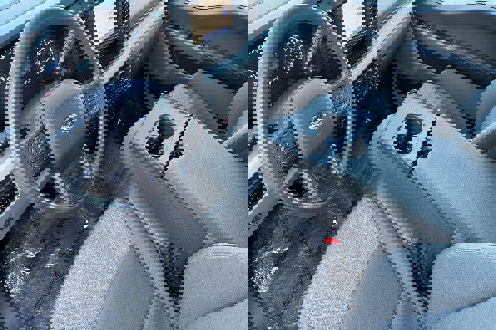 Used 2023 Ford F350 XLT w/ FX4 Off-Road Package image 11