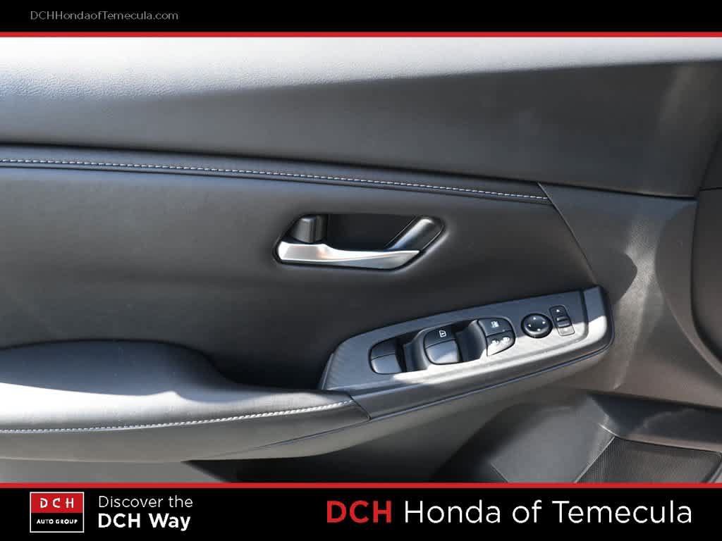 Used 2025 Nissan Sentra SV w/ All-Weather Package FWD image 16