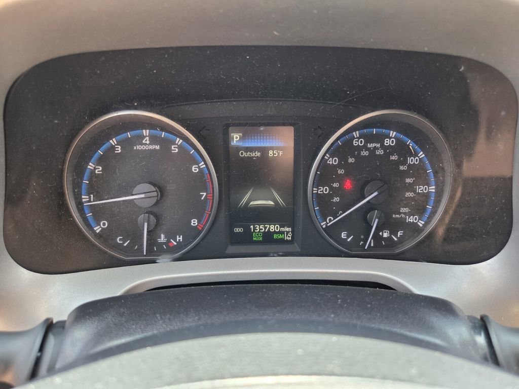 Used 2018 Toyota RAV4 XLE w/ Plus Extra Value Package image 23