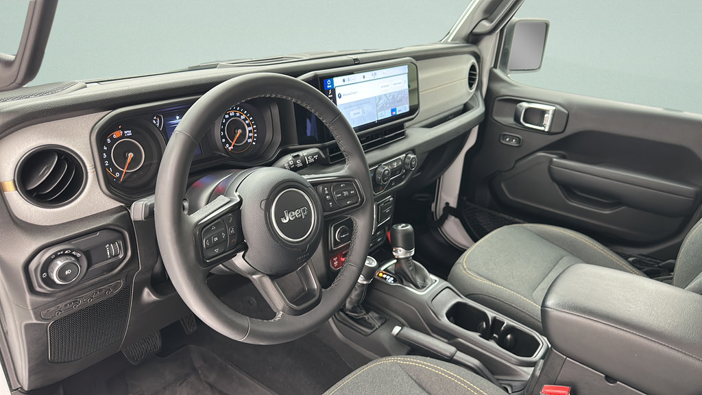 Used 2025 Jeep Wrangler Unlimited Sport AWD/4WD image 12