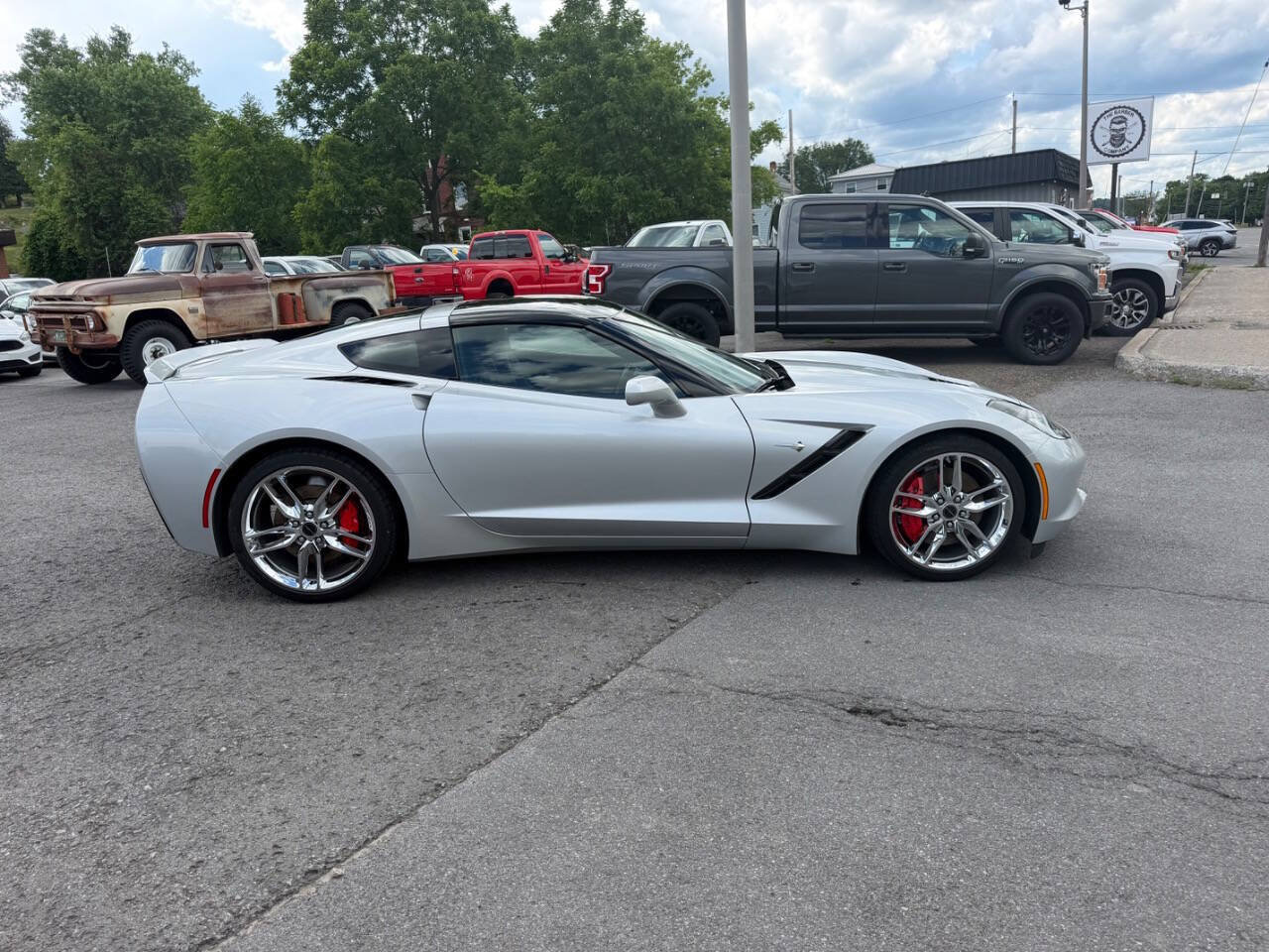 Used 2015 Chevrolet Corvette Stingray Coupe w/ 3LT Preferred Equipment Group RWD image 6