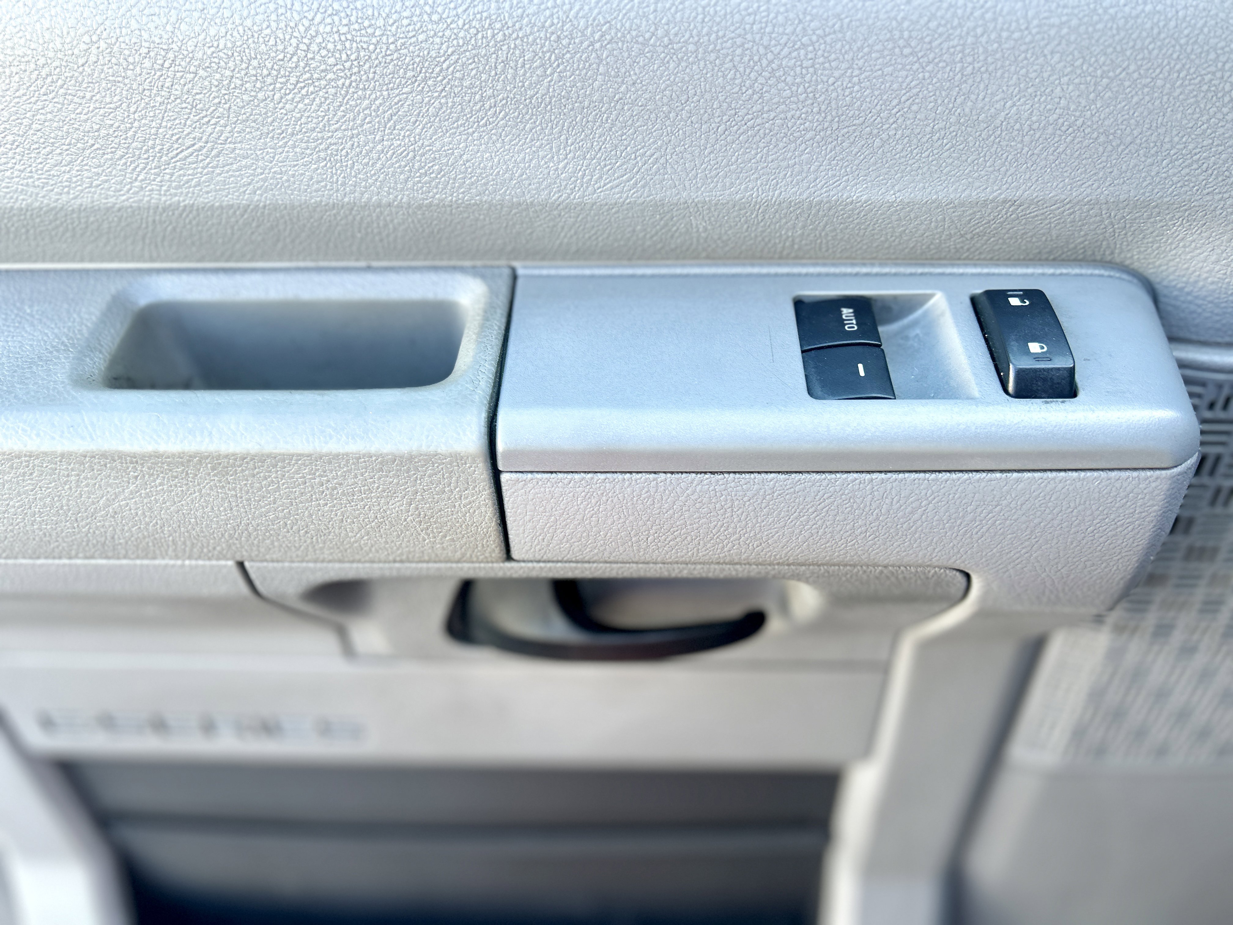 Used 2013 Ford E-150 and Econoline 150 w/ PWR Group RWD image 39