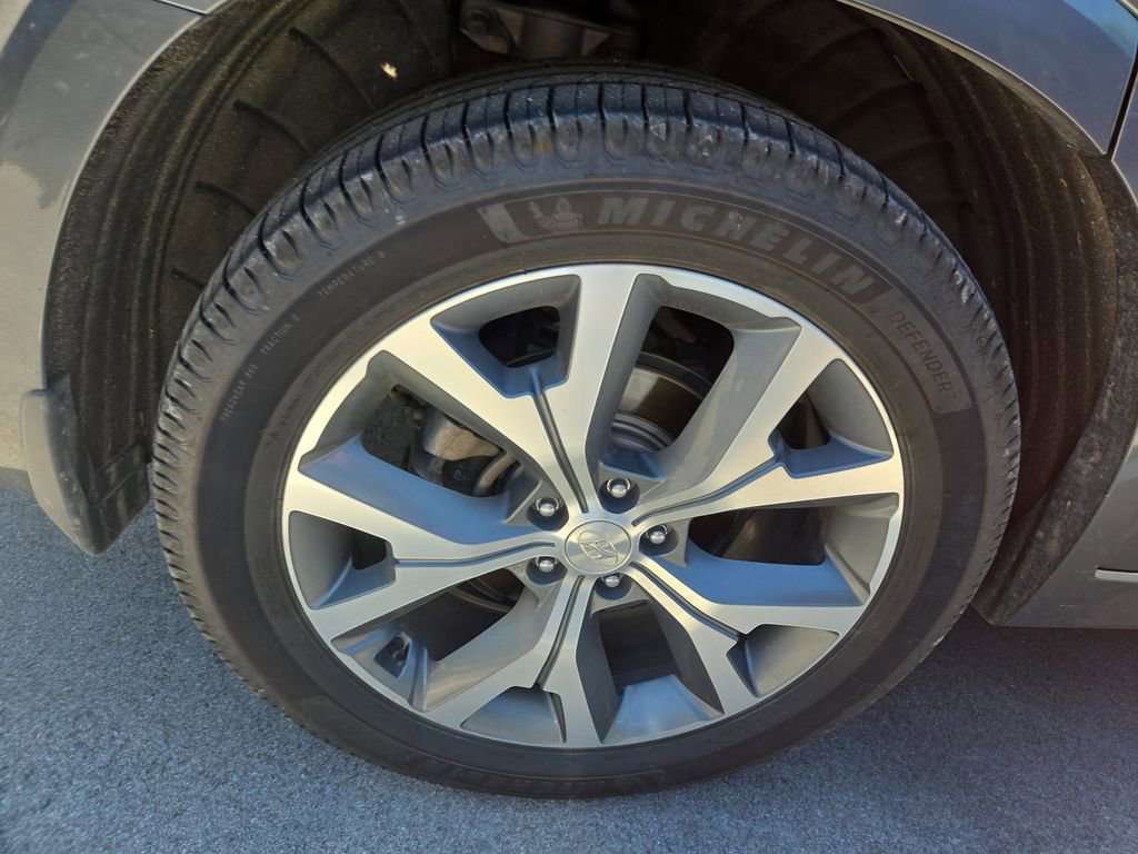 Used 2021 Hyundai Palisade Limited FWD image 4
