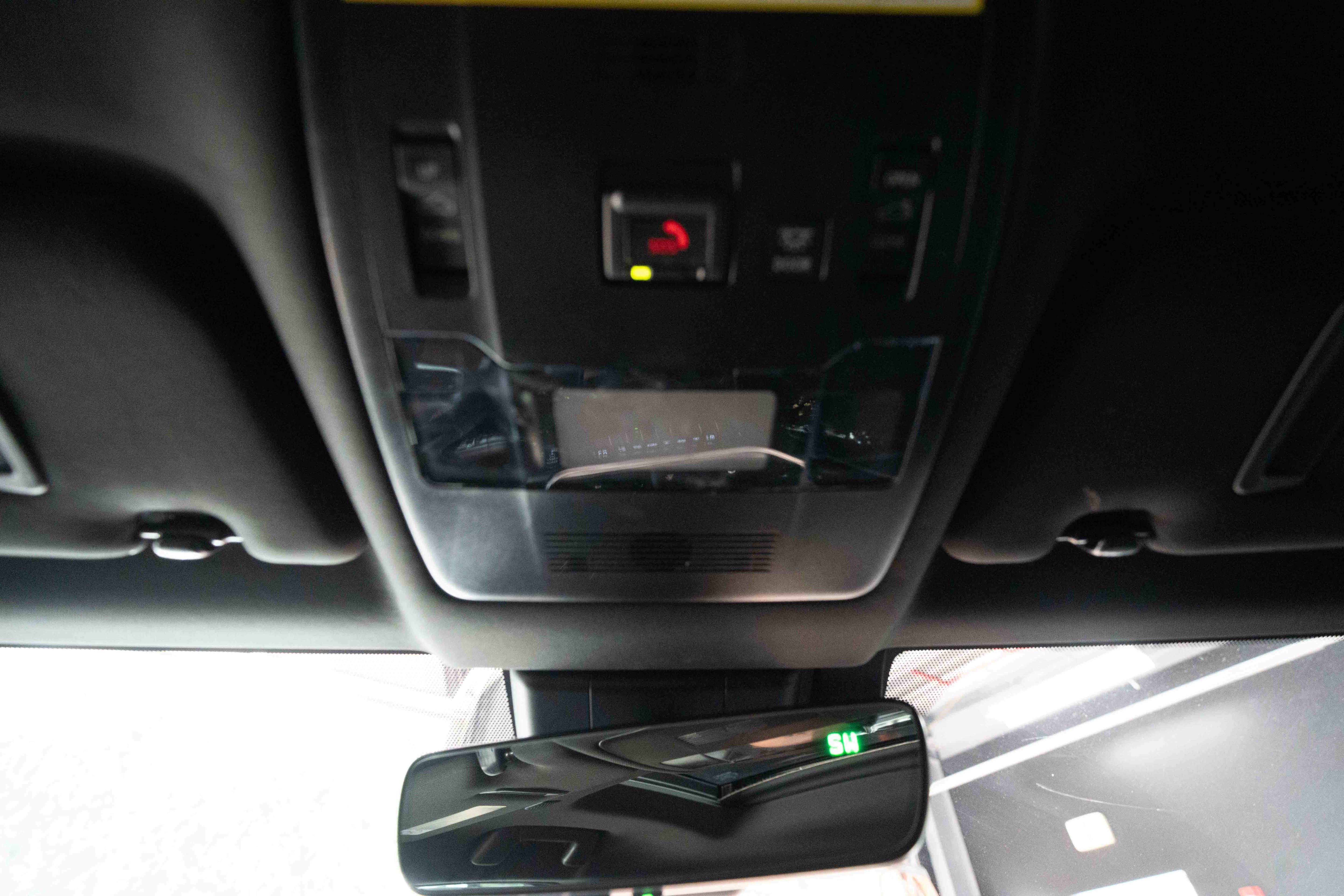 Used 2020 Lexus UX 250h w/ Premium Package AWD/4WD image 18
