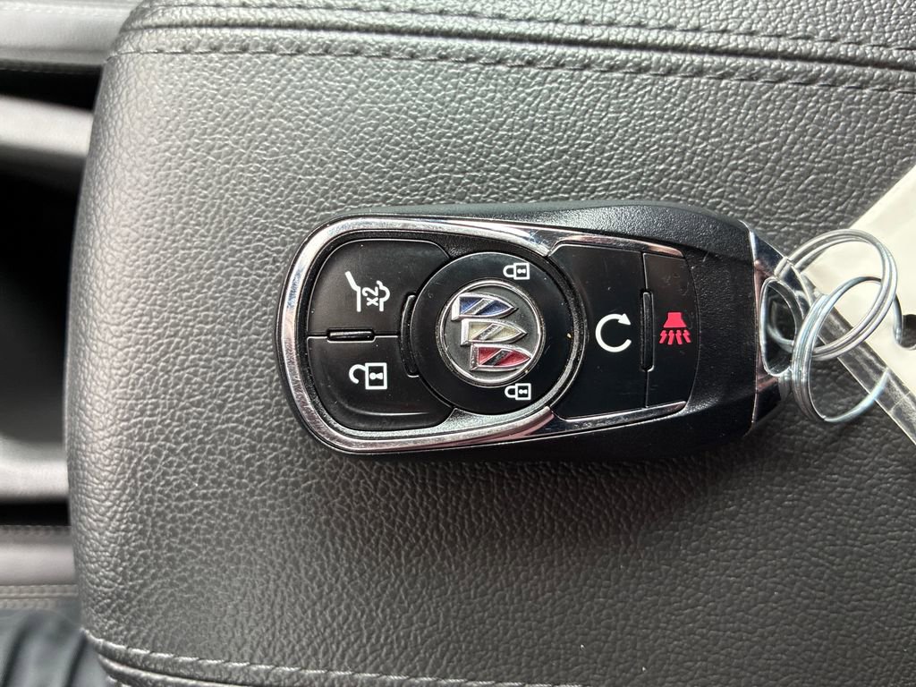 Used 2021 Buick Encore GX Essence w/ Advanced Technology Package AWD/4WD image 36