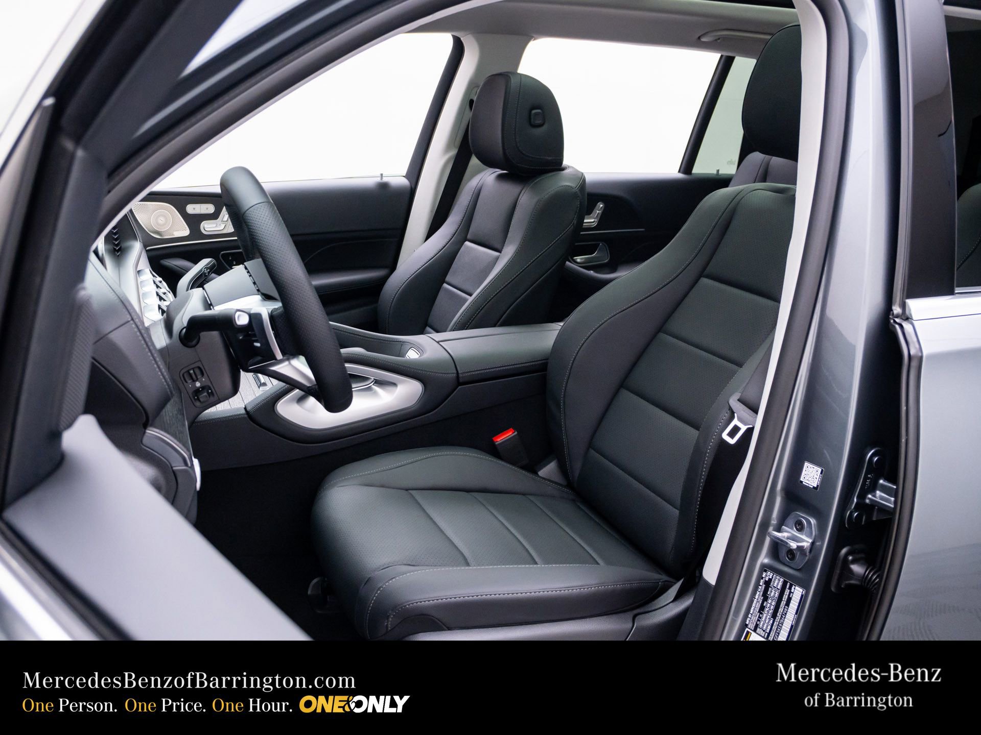 New 2026 Mercedes-Benz GLS 450 4MATIC image 18