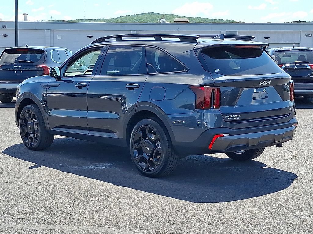 Certified 2024 Kia Sorento X-Line EX AWD/4WD image 4