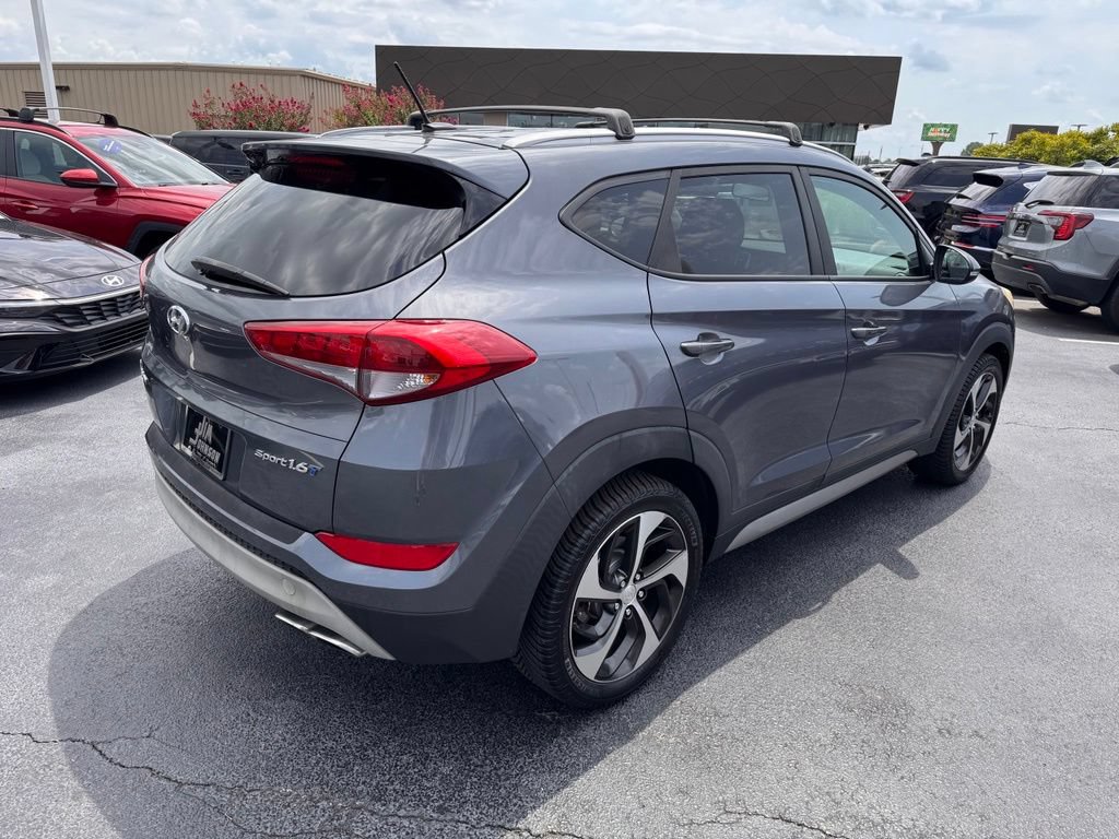 Used 2017 Hyundai Tucson Sport w/ Cargo Package FWD image 5