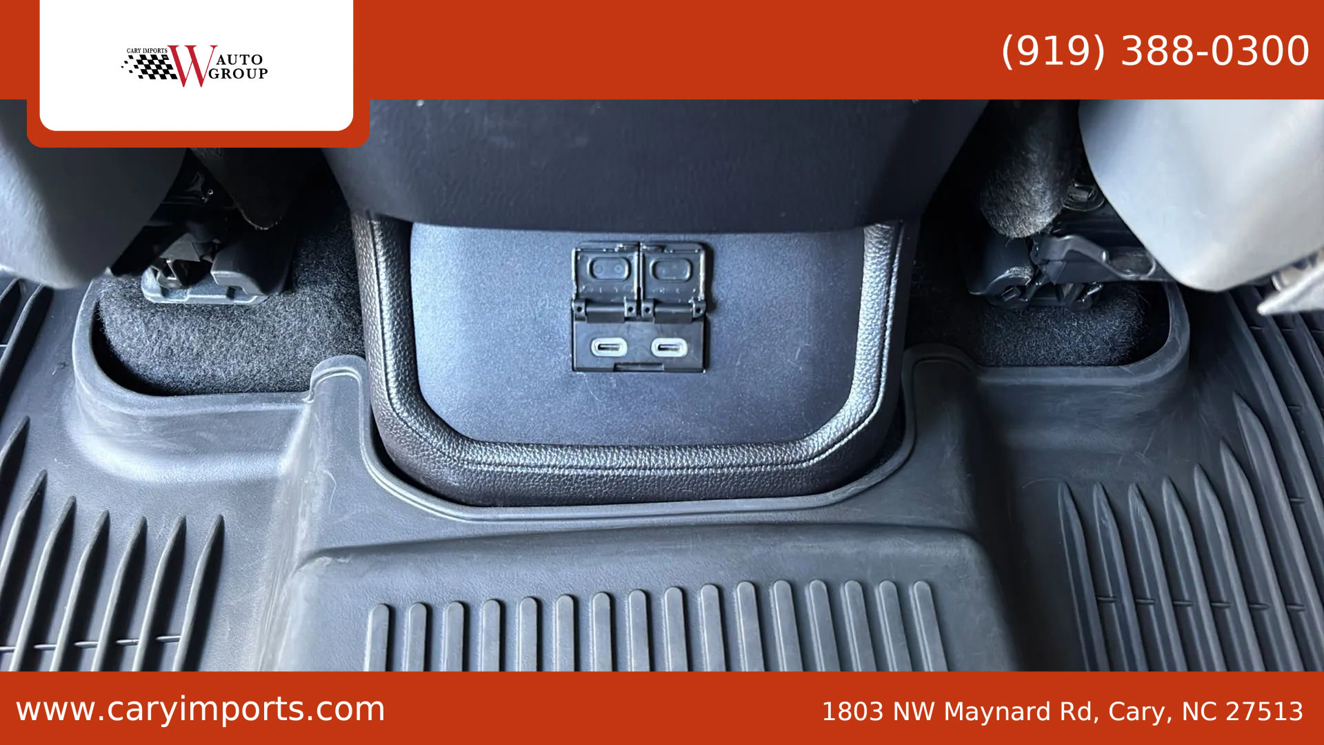 Used 2023 Toyota Highlander XLE image 34