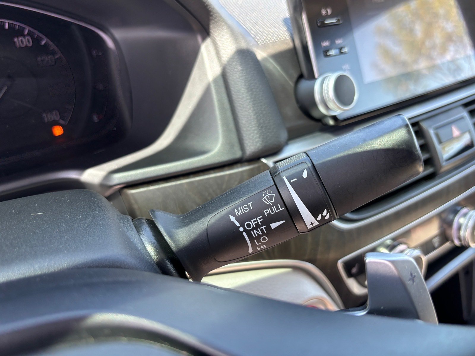 Used 2020 Honda Accord EX image 25