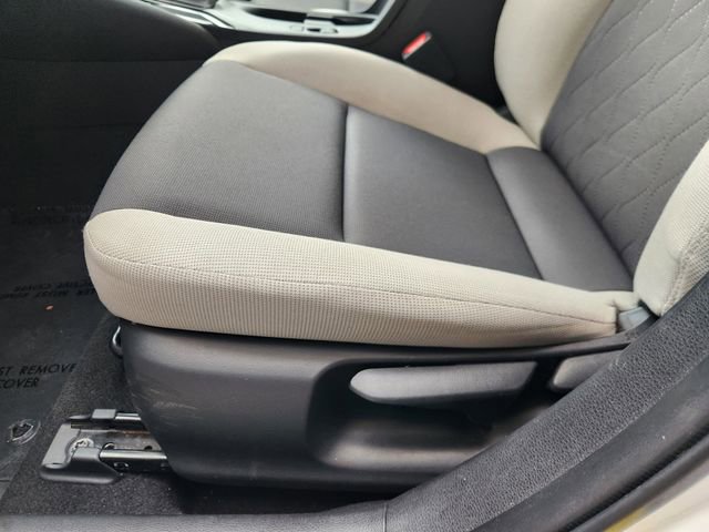 Used 2023 Toyota Corolla LE w/ LE Convenience Package image 19
