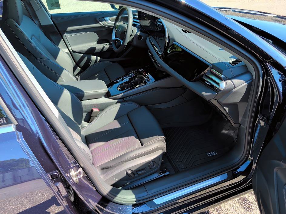 Used 2025 Audi A5 2.0T Premium Plus AWD/4WD image 12