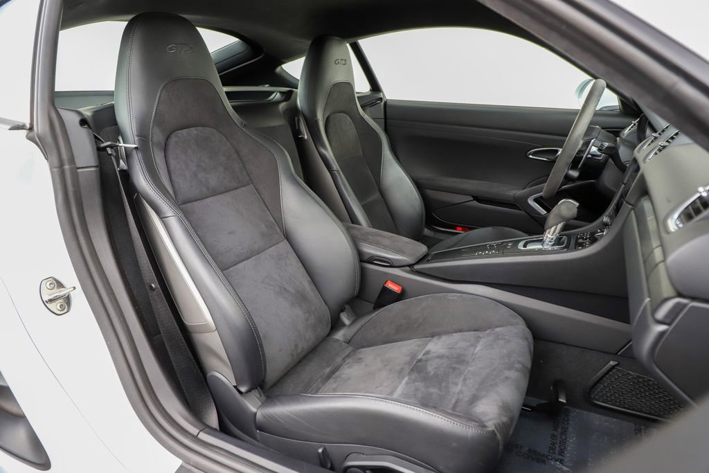 Used 2018 Porsche 718 Cayman GTS image 9