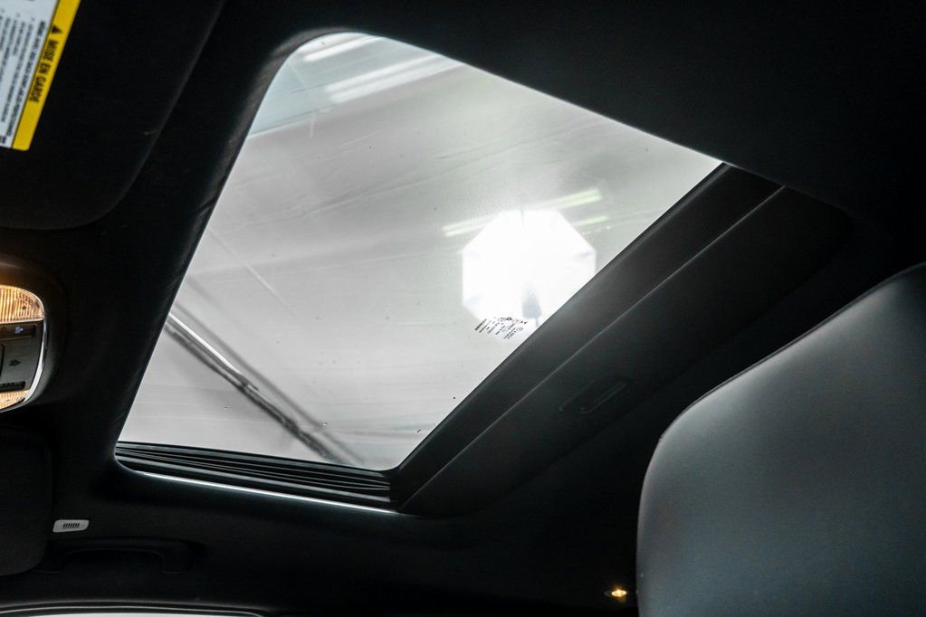 Used 2021 Jeep Grand Cherokee Limited w/ Premium Lighting Group image 27