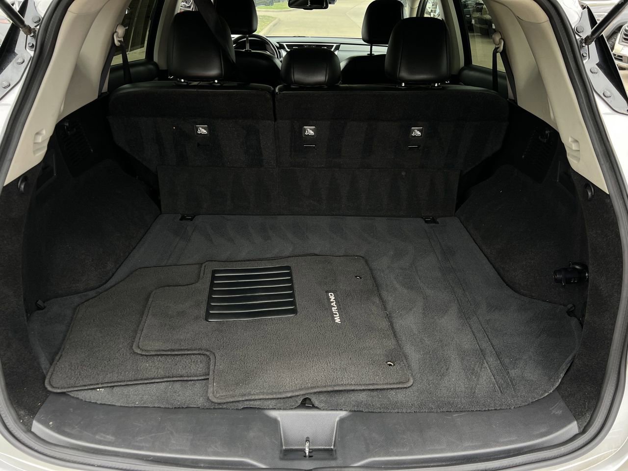 Used 2023 Nissan Murano SV AWD/4WD image 25