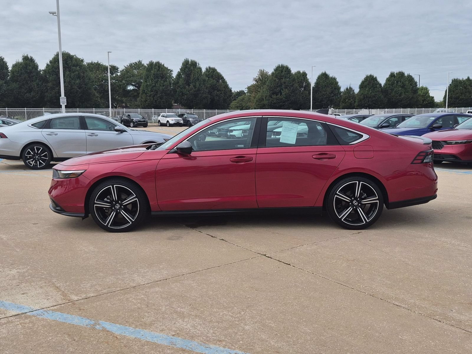 Certified 2023 Honda Accord Sport image 9