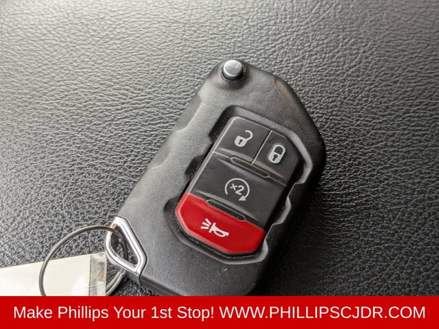 Used 2023 Jeep Wrangler Unlimited Sport AWD/4WD image 27