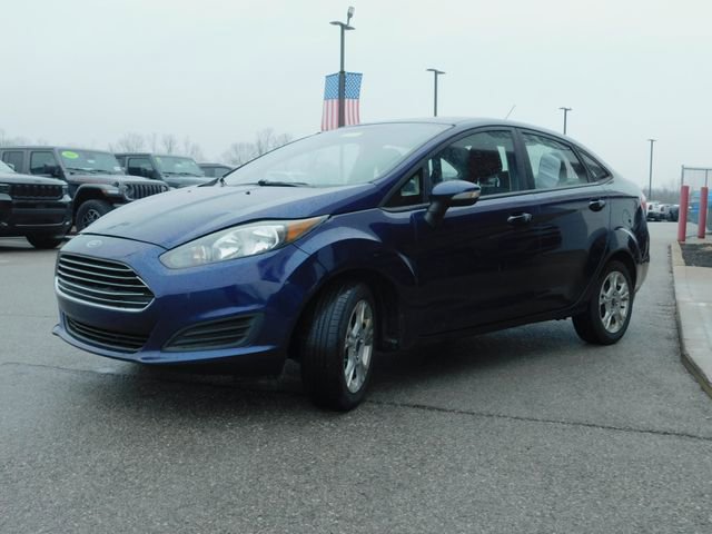 Used 2016 Ford Fiesta SE image 4