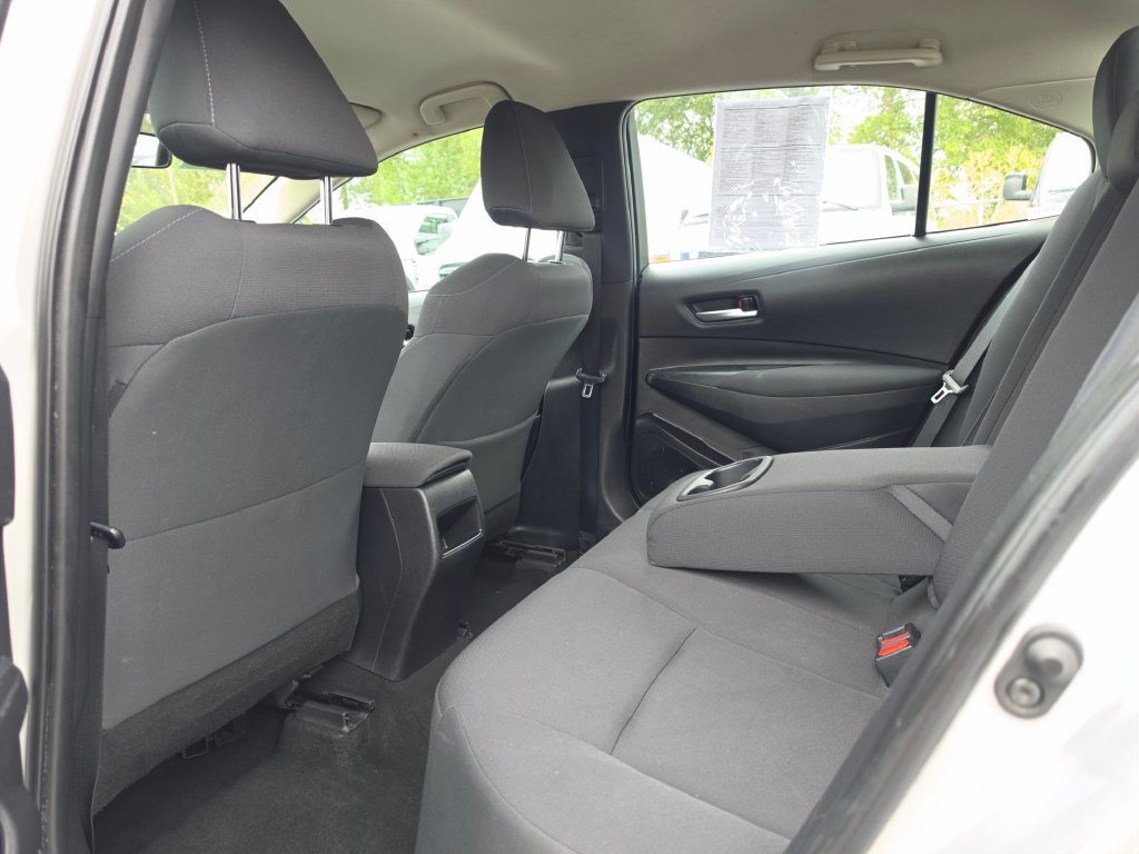 Used 2020 Toyota Corolla LE FWD image 20