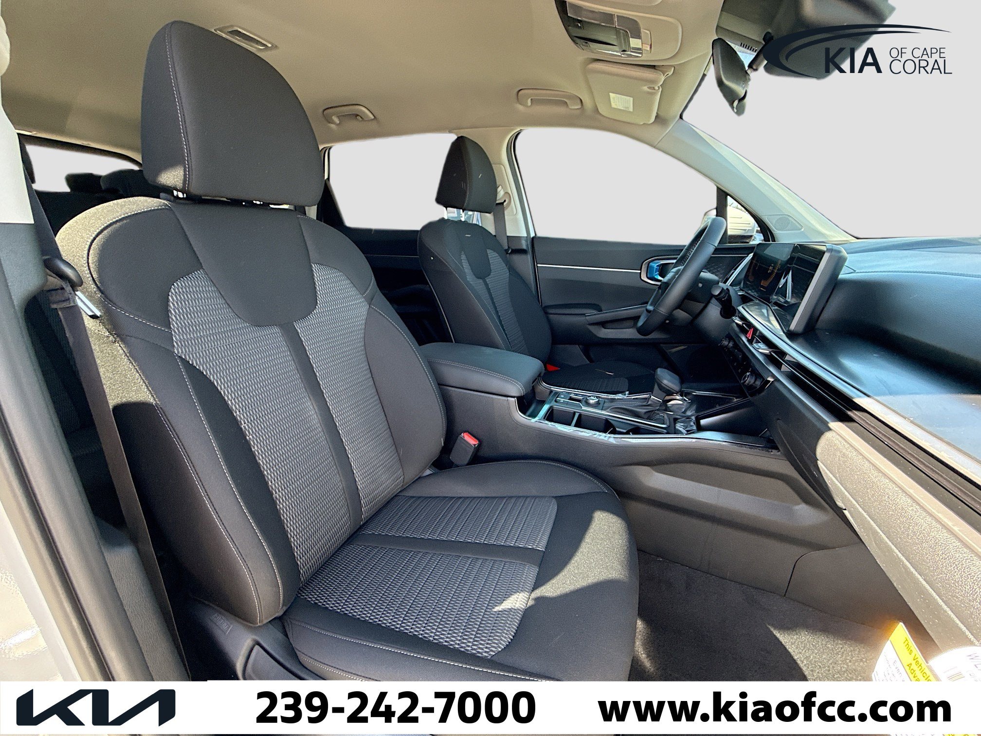 New 2026 Kia Sorento LX FWD image 13