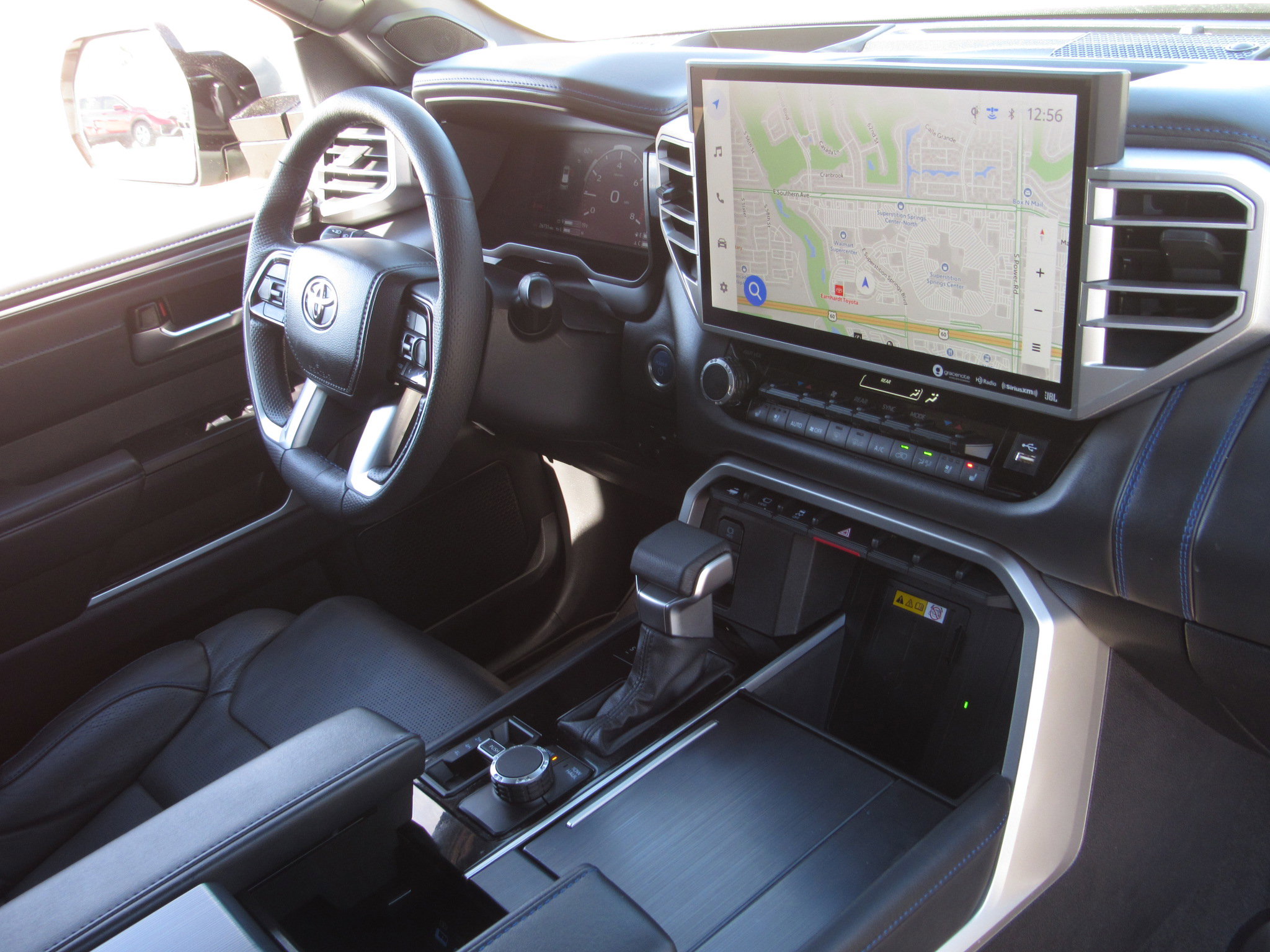 Used 2024 Toyota Sequoia Platinum image 9