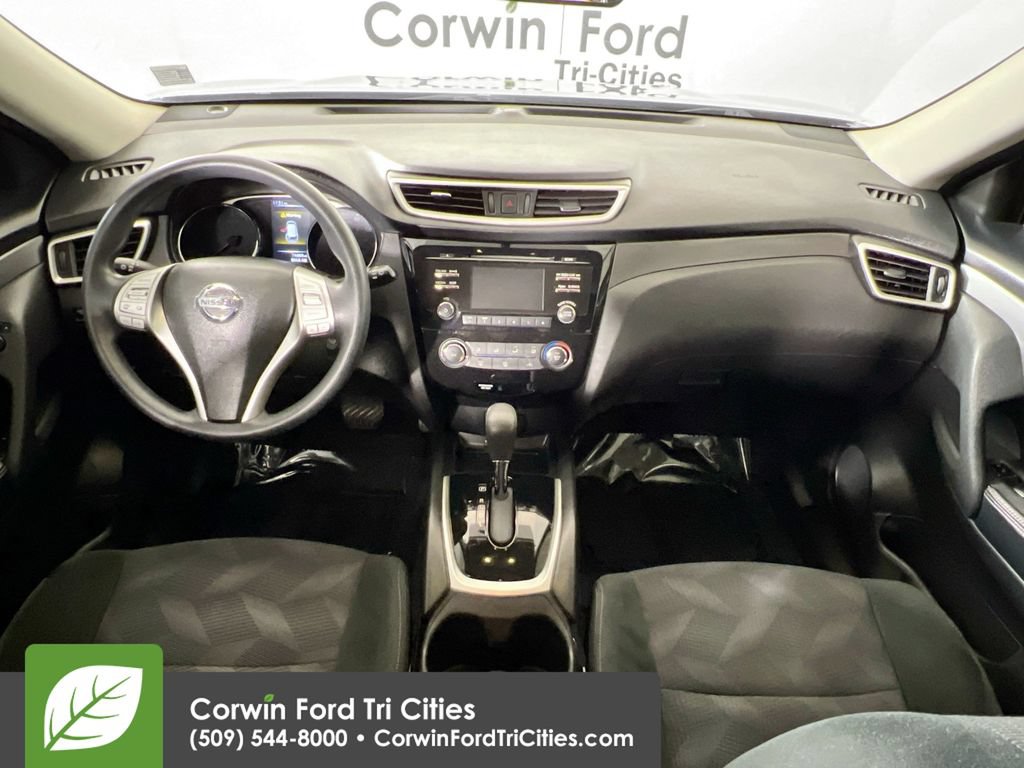 Used 2016 Nissan Rogue S AWD/4WD image 7
