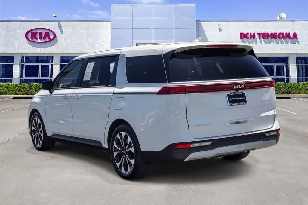 Certified 2023 Kia Carnival EX FWD image 6