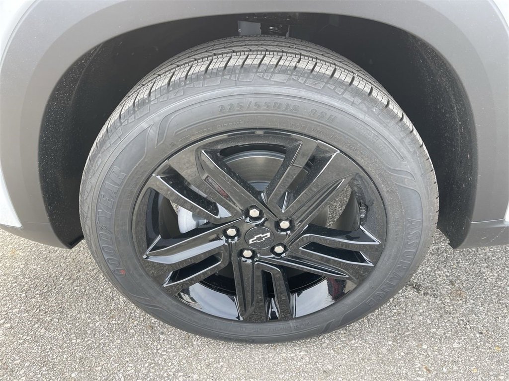 New 2026 Chevrolet Trax ACTIV w/ Sunroof Package image 10