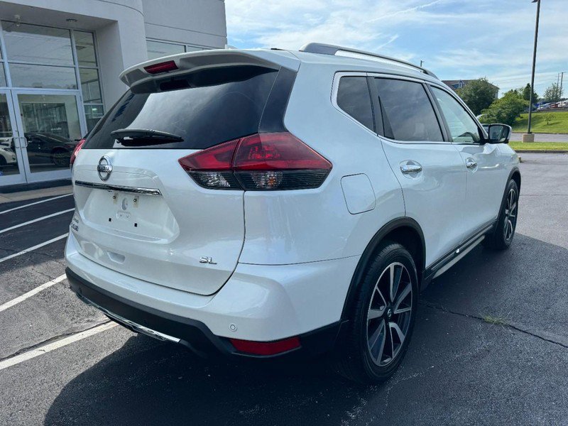 Used 2020 Nissan Rogue SL w/ Premium Package FWD image 3