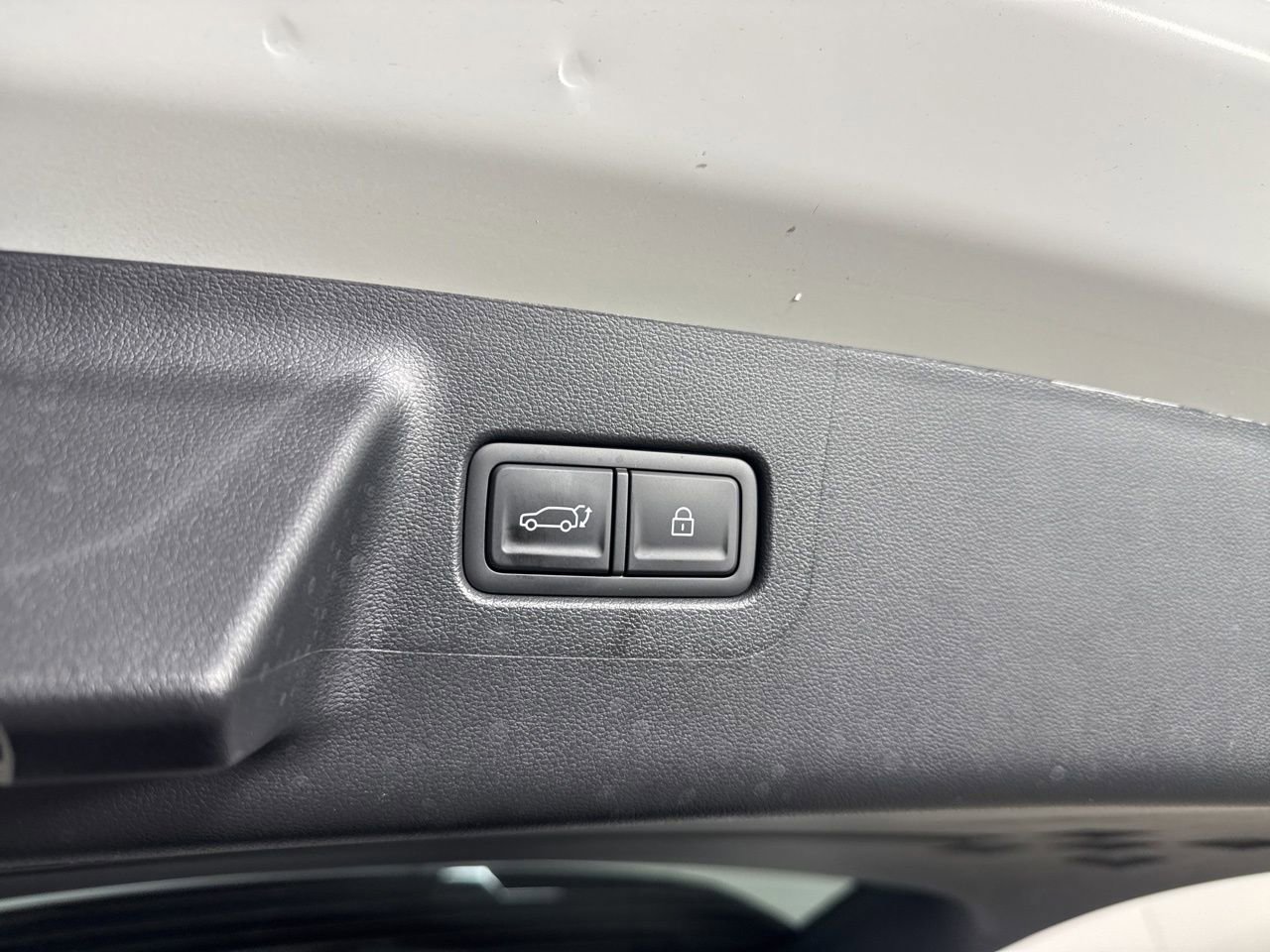 Used 2025 Hyundai Santa Fe XRT image 24