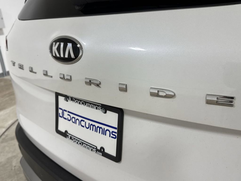 Used 2020 Kia Telluride S w/ S 8 Passenger Seating Package image 27