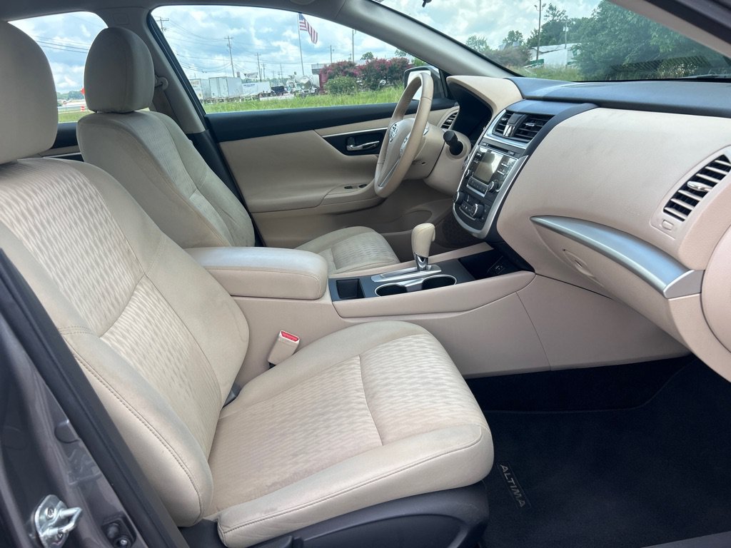 Used 2016 Nissan Altima 2.5 SV FWD image 20