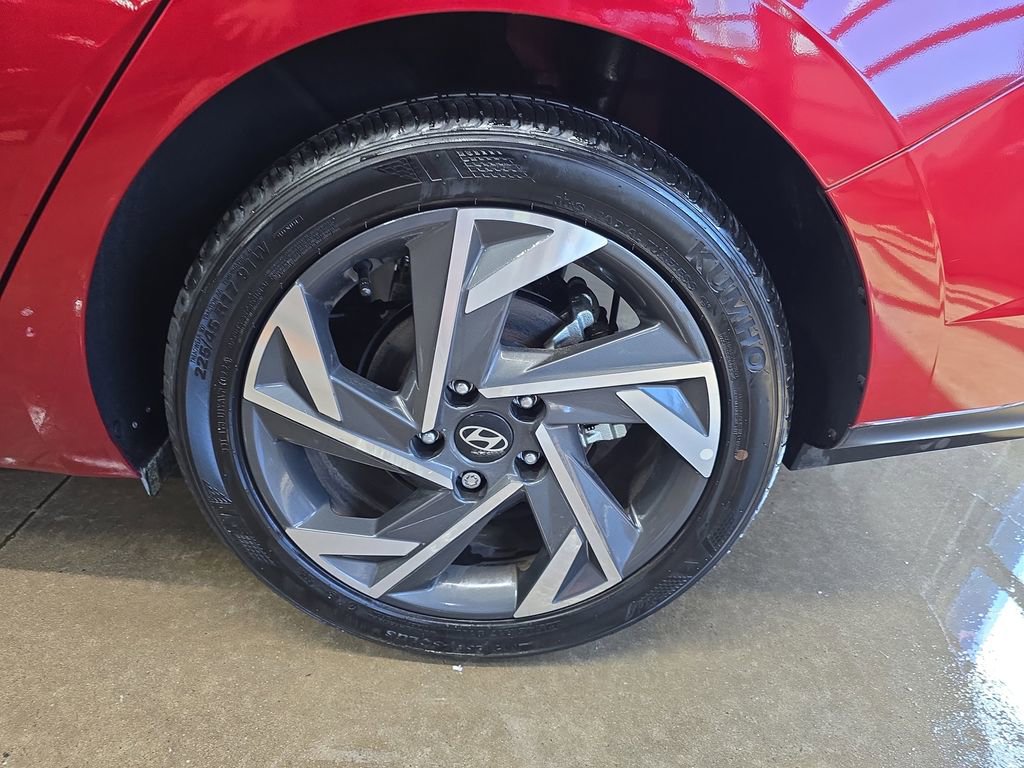 Certified 2024 Hyundai Elantra SEL w/ Convenience Package FWD image 33
