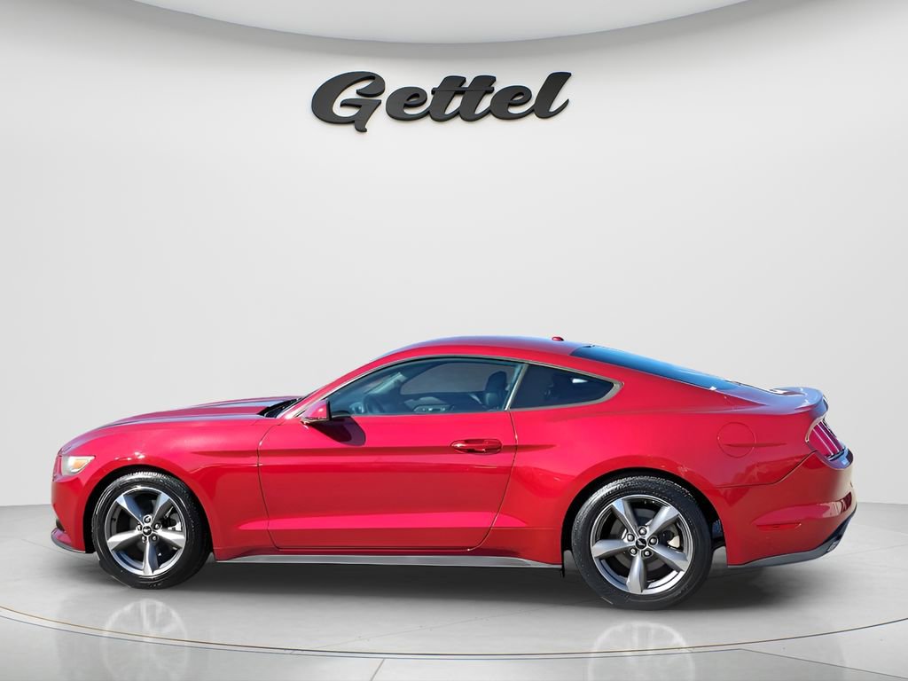 Used 2016 Ford Mustang Premium image 8