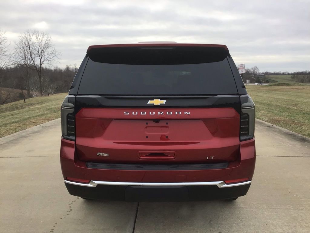 New 2026 Chevrolet Suburban LT w/ Comfort Package image 4
