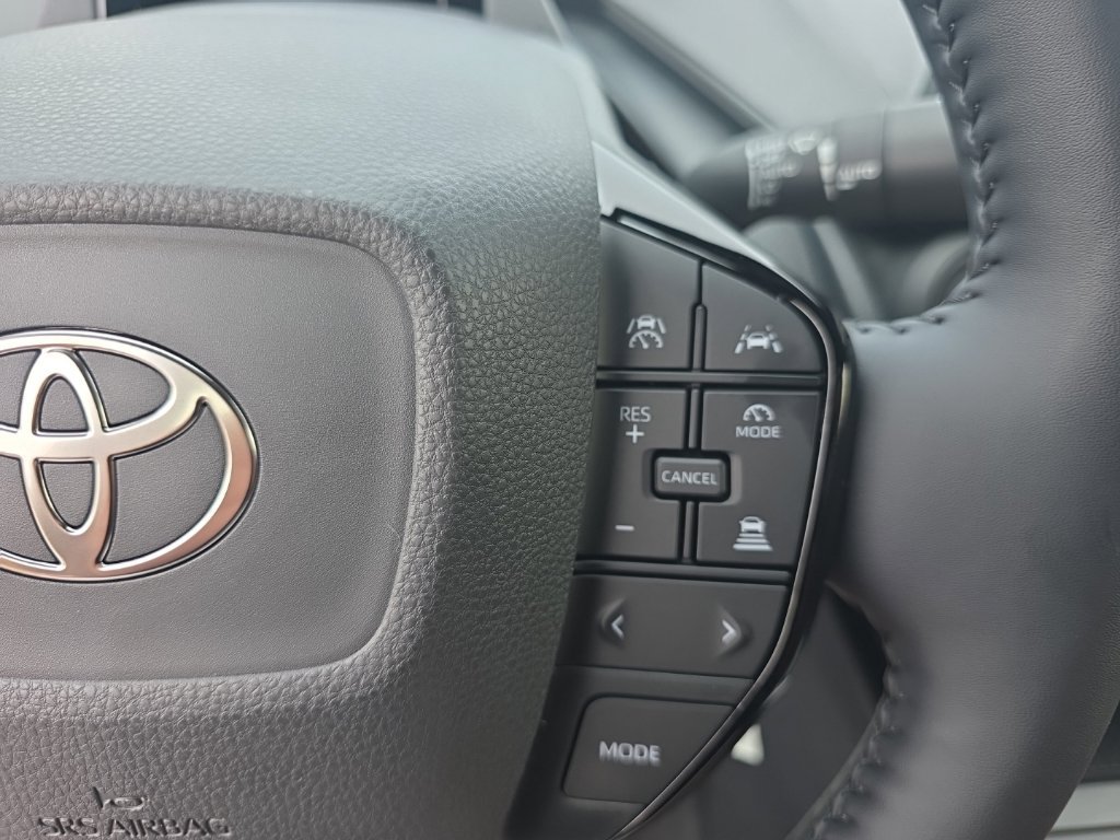 New 2026 Toyota Prius Plug-In Hybrid FWD image 18
